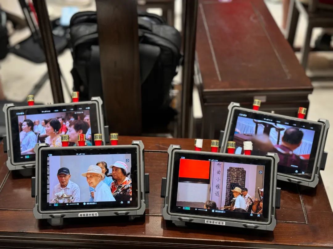 仁丰里小剧场票友演出《大补缸》拍摄现场探过雅趣,访过民俗,再让